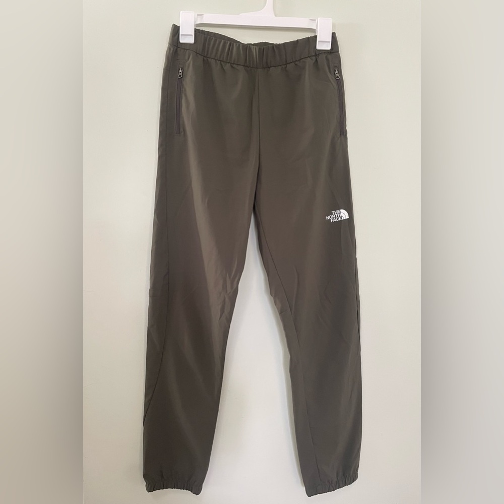 The north face olive green hiking/outdoor pants